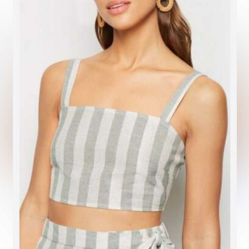 NWT Kenzie cotton crop top size medium